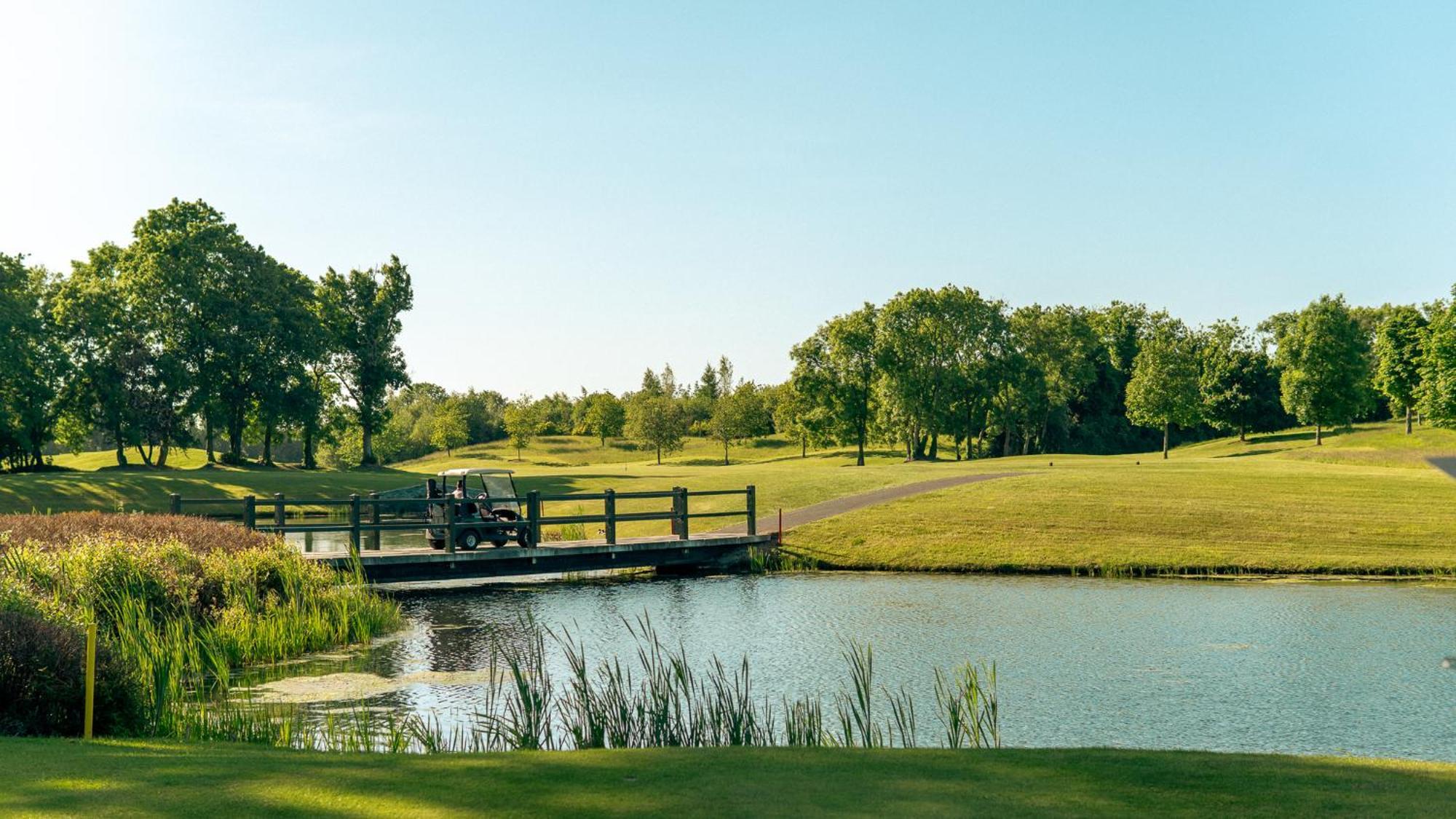 Knightsbrook Hotel & Golf Resort ทริม ภายนอก รูปภาพ